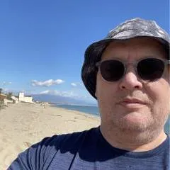 Alex_newbury photo on Jungo Live