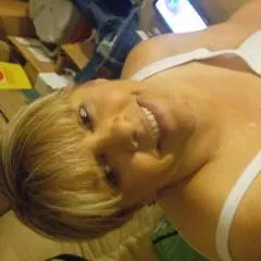 Joycemichael photo on Jungo Live