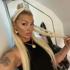 Domme_lola photo on Jungo Live