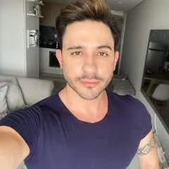 Carloss photo on Jungo Live