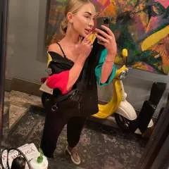 Kimberly photo on Jungo Live