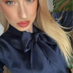 Mistress Anna Elite photo on Jungo Live