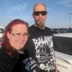 Queen Of Roses photo on Jungo Live