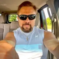 Cliffclincher photo on Jungo Live