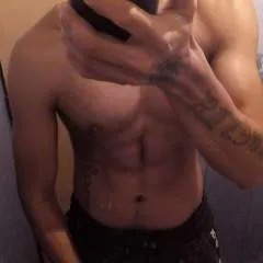 Frank........ photo on Jungo Live