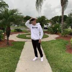 Chris photo on Jungo Live