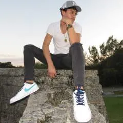 Chris photo on Jungo Live