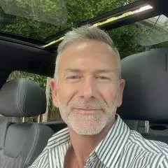 Charles........ photo on Jungo Live