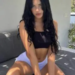 Vanessa photo on Jungo Live