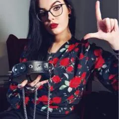 Goddess Katherine photo on Jungo Live