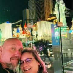 Citycouple30 photo on Jungo Live