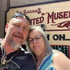 Citycouple30 photo on Jungo Live