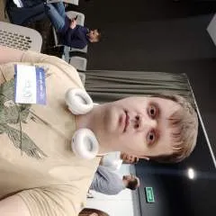 Oleh photo on Jungo Live