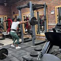 Suyash Mishra photo on Jungo Live