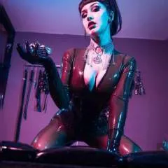 Goddess Kanye photo on Jungo Live