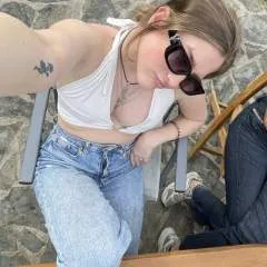 Horwifeoliva photo on Jungo Live