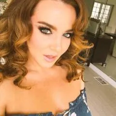 Lena photo on Jungo Live