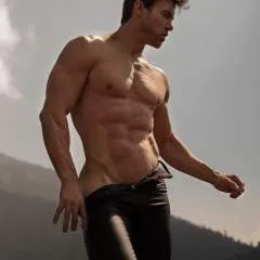 Alex photo on Jungo Live