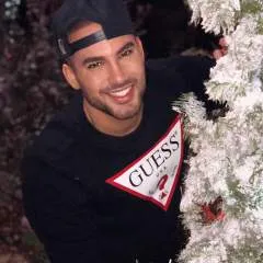 Ryanwil photo on Jungo Live