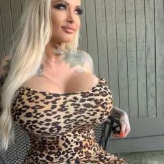 Oliviaanna photo on Jungo Live