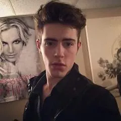 Patric Edinburgh photo on Jungo Live