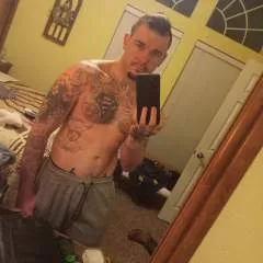 Eric&summer.... photo on Jungo Live