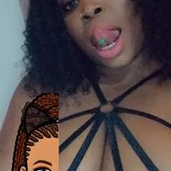 Mistress Elle photo on Jungo Live