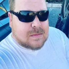 Horny Ray photo on Jungo Live