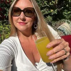 Alana photo on Jungo Live