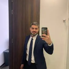 Lian.... photo on Jungo Live