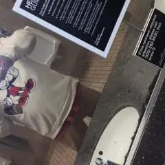 Whitechocolate photo on Jungo Live