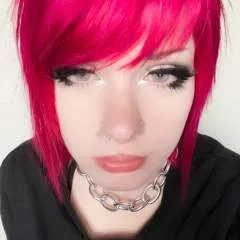 Daniella Robert photo on Jungo Live