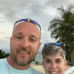 Lukmoj76 photo on Jungo Live