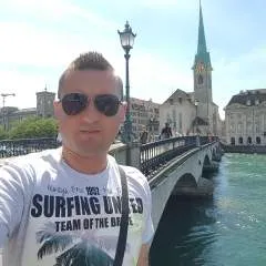 Iggy87 photo on Jungo Live