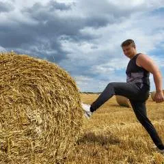 Gleen photo on Jungo Live