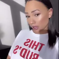 Nina02 photo on Jungo Live