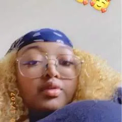 Blu Cinnamon photo on Jungo Live