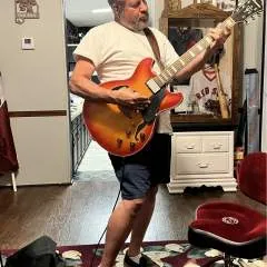 Garybgood photo on Jungo Live