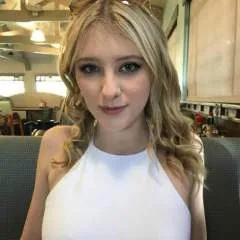 Pretyyjane photo on Jungo Live