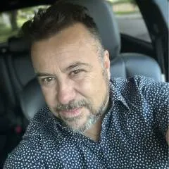 Mikeroxit photo on Jungo Live