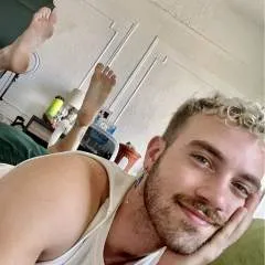 Dannie photo on Jungo Live