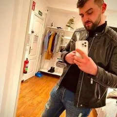 Clementmany photo on Jungo Live