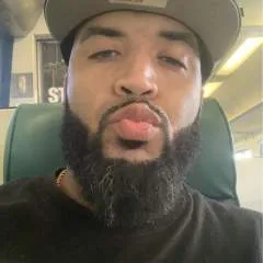 Sexy Couple Ready Now photo on Jungo Live