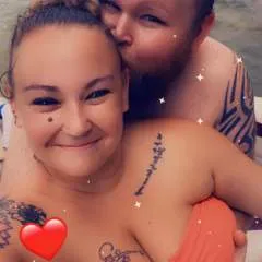 Miah And Ash photo on Jungo Live