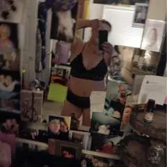 Lilmissattitude photo on Jungo Live