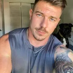 Anthonyback22 photo on Jungo Live