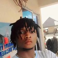 Youngsmith.... photo on Jungo Live