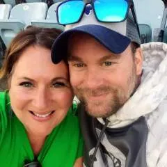 Whitecpl4bbcbull photo on Jungo Live