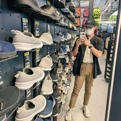 Seng Fong photo on Jungo Live