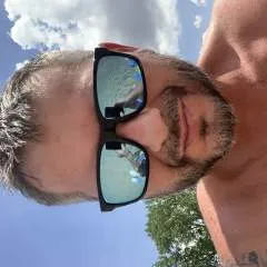 Tony photo on Jungo Live